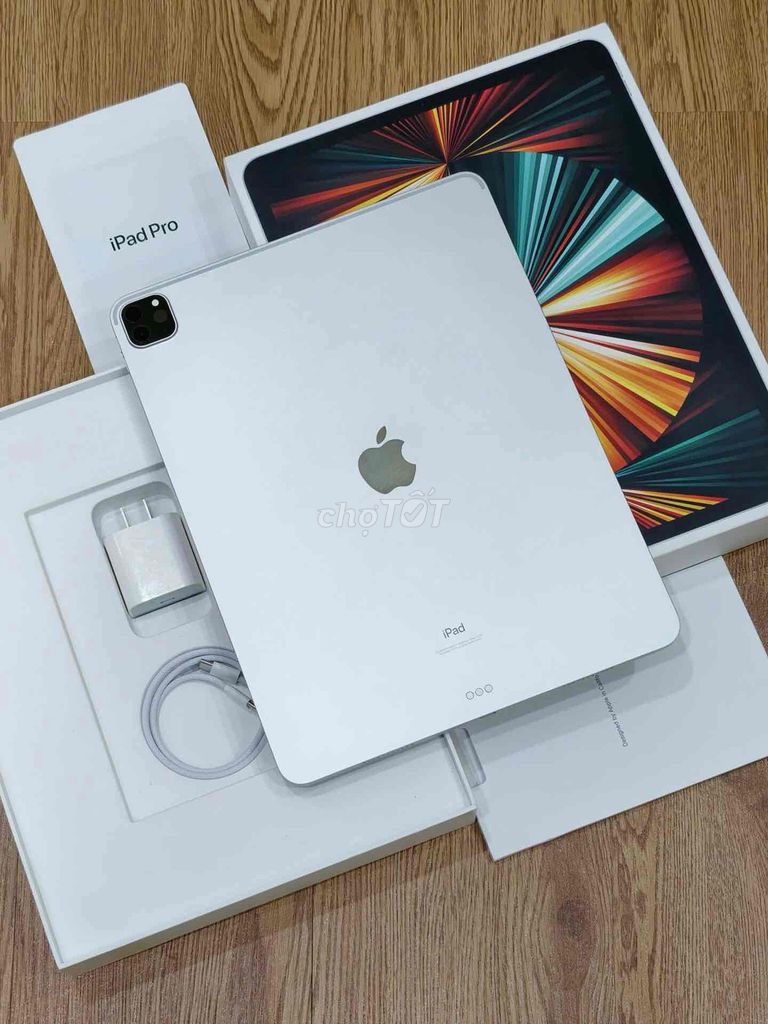 iPad Pro 2020 12.9 inch 128GB Wifi đẹp rin chuẩn. Mua bán Máy tính bảng tại Thành phố Buôn Ma Thuột Đắk Lắk được đăng bởi Nguyễn Hữu Duy hình 1