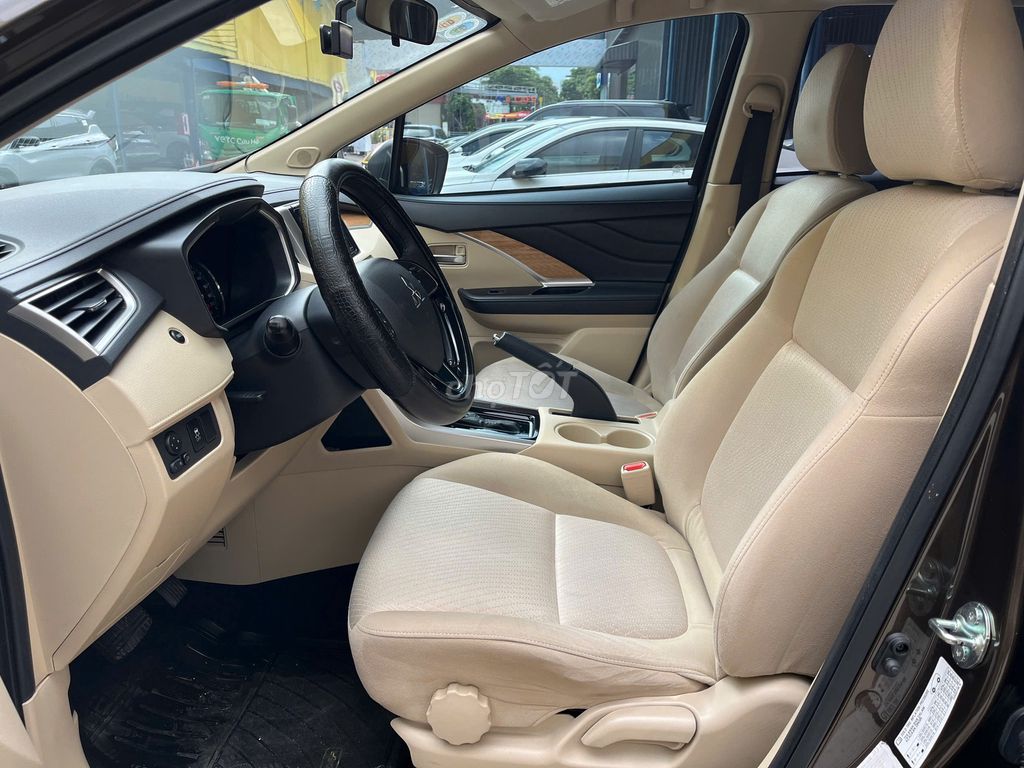 MITSUBISHI XPANDER 1.5AT 2019 GIA ĐÌNH LƯỚT HT 70%. Mua bán Ô tô tại Quận 11 Tp Hồ Chí Minh được đăng bởi Hiếu hình 15