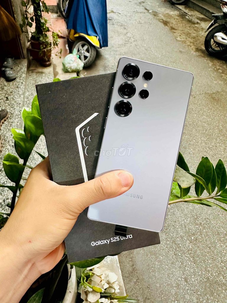 Samsung S25 ULTRA 256G BLUE Fullbox SSVN BH 2026. Mua bán Điện thoại tại Quận Thanh Xuân Hà Nội được đăng bởi Nguyễn Huy Dũng hình 1