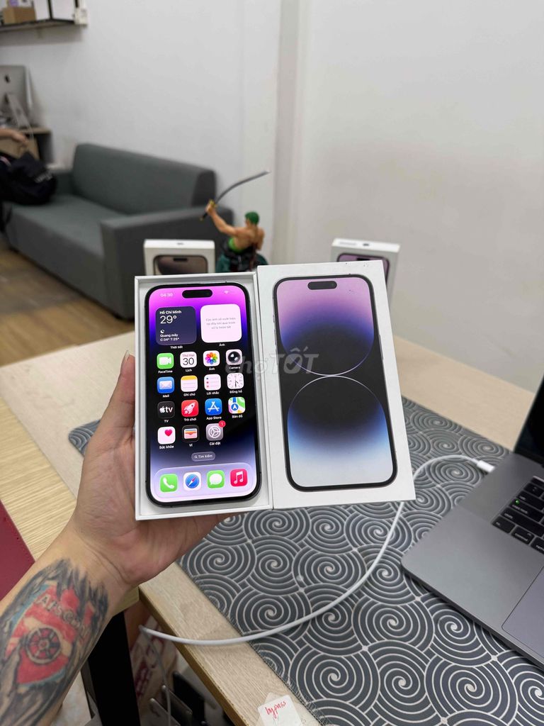 Apple iPhone 14 Pro 128GB Vn/a Zin Áp Nguyên Bản. Mua bán Điện thoại tại Quận Đống Đa Hà Nội được đăng bởi Hà Nội Mobile Bao Duyệt Nợ Xấu hình 1