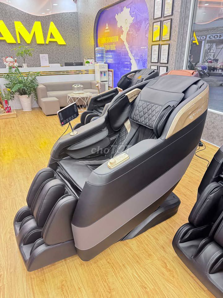 Ghế massage trưng bày thanh lý. Mua bán Bàn ghế tại Thành phố Vĩnh Long Vĩnh Long được đăng bởi Nhi ASAMA hình 1
