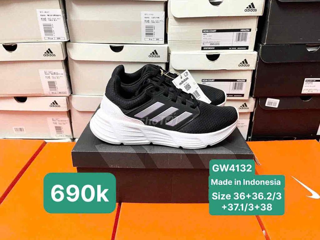 Giày Adidas GW4132 chính hãng full box, mới 100%