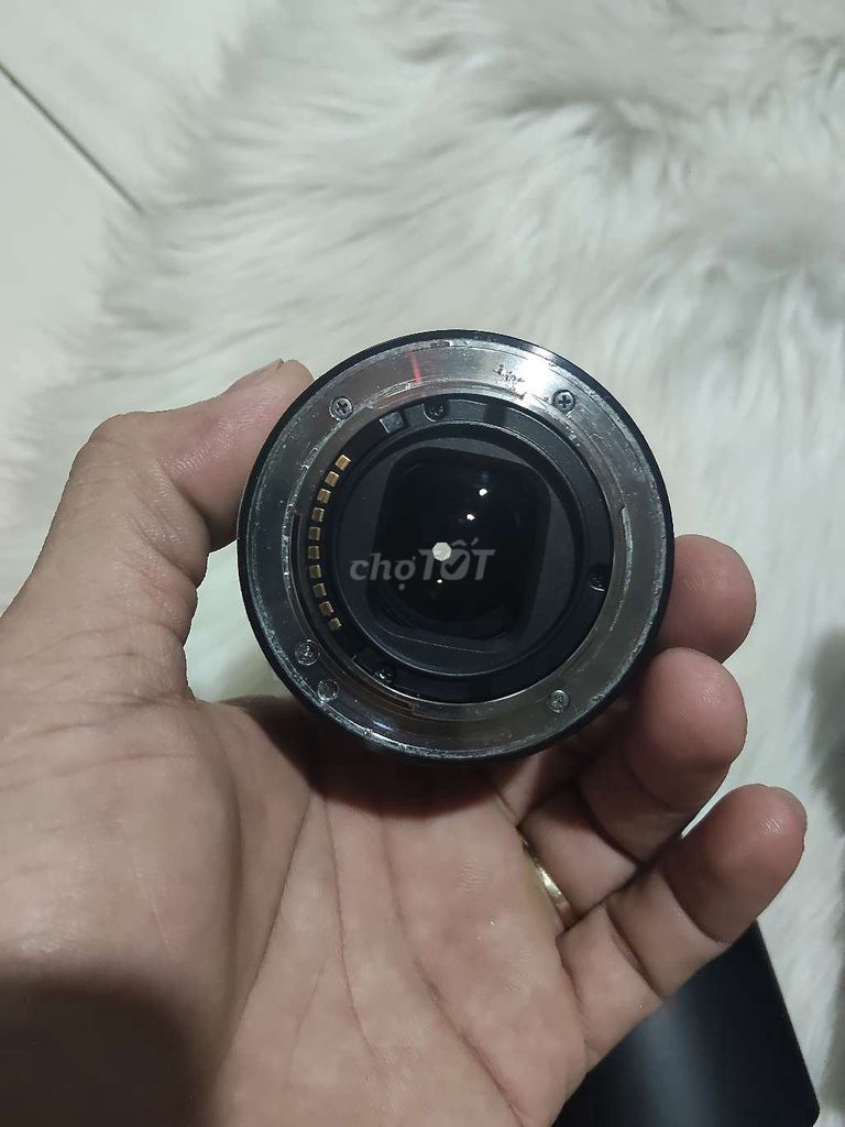 Ống kính Sony SEL 50-F1.8. Mua bán Máy ảnh, Máy quay tại Thành phố Thuận An Bình Dương được đăng bởi Nguyễn Thanh Tuấn hình 1