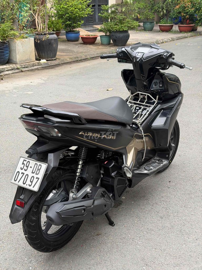 HT GÓP ĐẬU💯Airblade 125 BSTP 9chủ Xe Đẹp Ít Đi Bán. Mua bán Xe máy tại Quận Tân Bình Tp Hồ Chí Minh được đăng bởi CươngCương hình 6