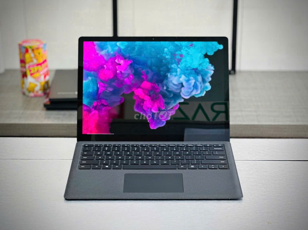 Surface Laptop 2 ( i7-8650U, 16G, 512G. 13,5" 2K )