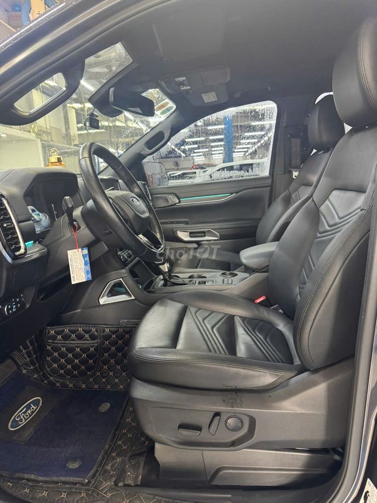 FORD EVEREST TITANIUM 1 CẦU 2022 - 35000 km. Mua bán Ô tô tại Quận 3 Tp Hồ Chí Minh được đăng bởi  Sài Gòn Ford Used Car hình 9