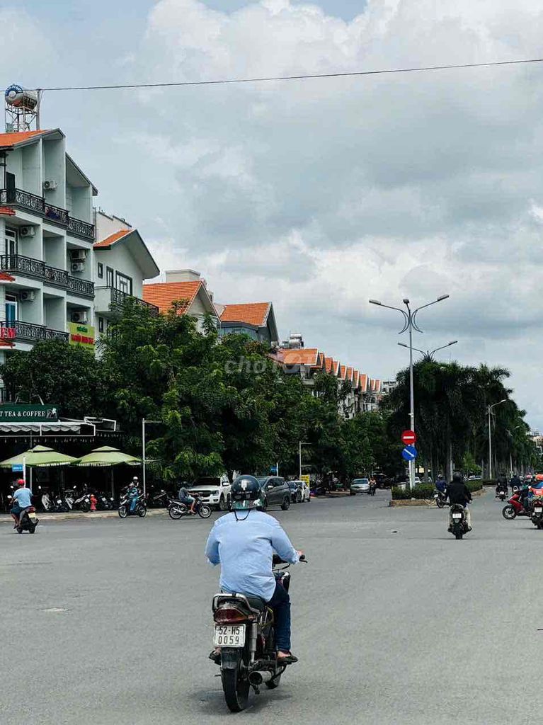 Mặt tiền đường bờ sông 9m hiện hữu khu Him Lam