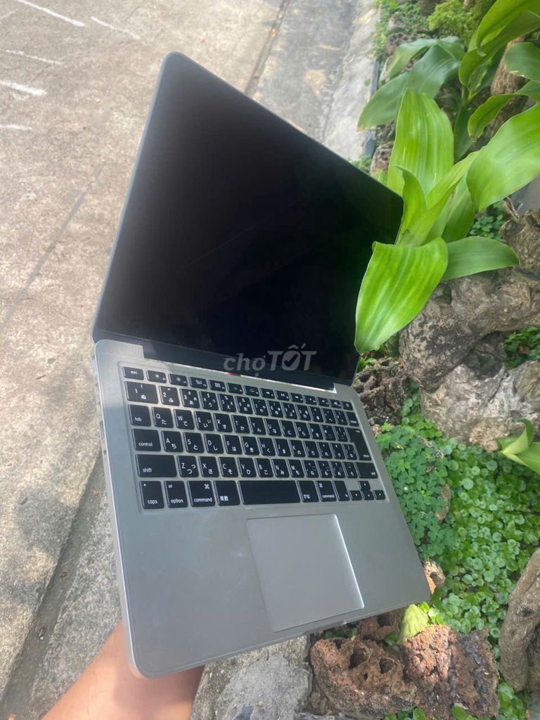 MacBook Pro 2015 i5 8GB/256GB MÀN HÌNH 2K MÁY ĐẸP. Mua bán Laptop tại Quận Bình Tân Tp Hồ Chí Minh được đăng bởi LÊ VĂN LỰC hình 1