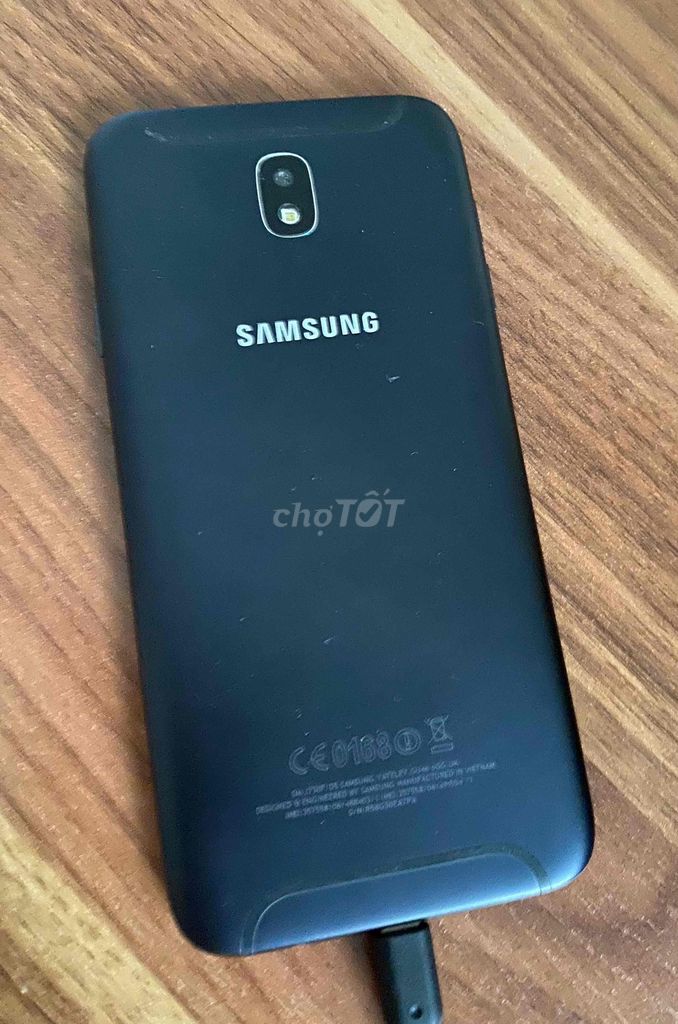 Samsung J7 Pro Đen Đã qua sử dụng. Mua bán Điện thoại tại Quận 12 Tp Hồ Chí Minh được đăng bởi Tuệ Không hình 1