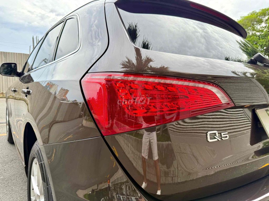 Audi Q5   2010 - 107000 km. Mua bán Ô tô tại Quận Tân Phú Tp Hồ Chí Minh được đăng bởi Thế Anh hình 4
