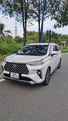 Toyota Veloz Cross Top 2022 40000 km. Mua bán Ô tô tại Thị xã Bến Cát Bình Dương được đăng bởi Phan Trường