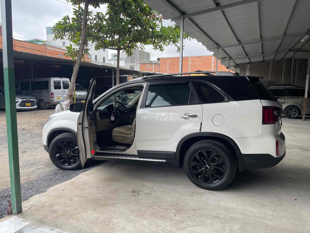 Kia Sorento 2017 GAT - 105000 km. Mua bán Ô tô tại Quận Bình Tân Tp Hồ Chí Minh được đăng bởi Bi Phạm hình 1