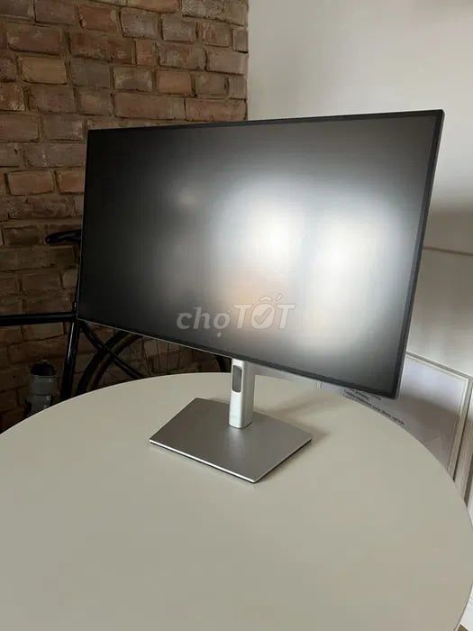 Màn hình Dell Ultrasharp U2722D 27 inch