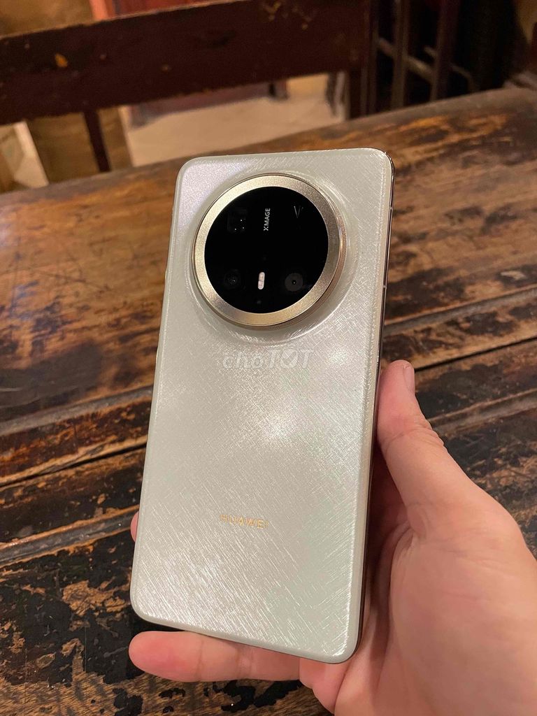 Huawei Mate 70 Pro Plus Nội Địa 16/512 Fullbox. Mua bán Điện thoại tại Quận Ba Đình Hà Nội được đăng bởi Nguyễn Thanh Sơn hình 1