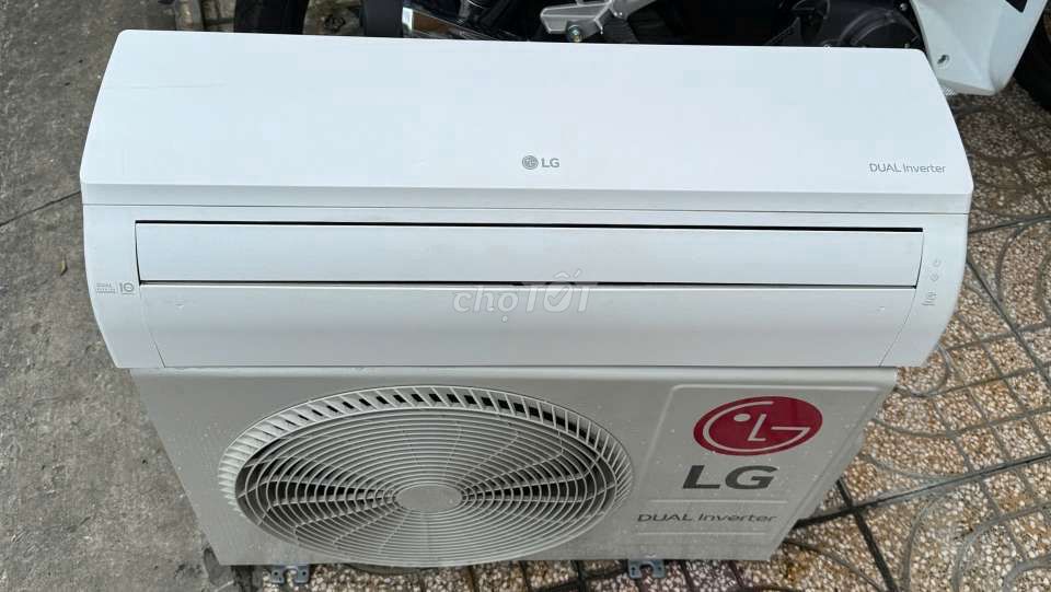 Máy lạnh LG 1hp dòng inverter QQ9000btu