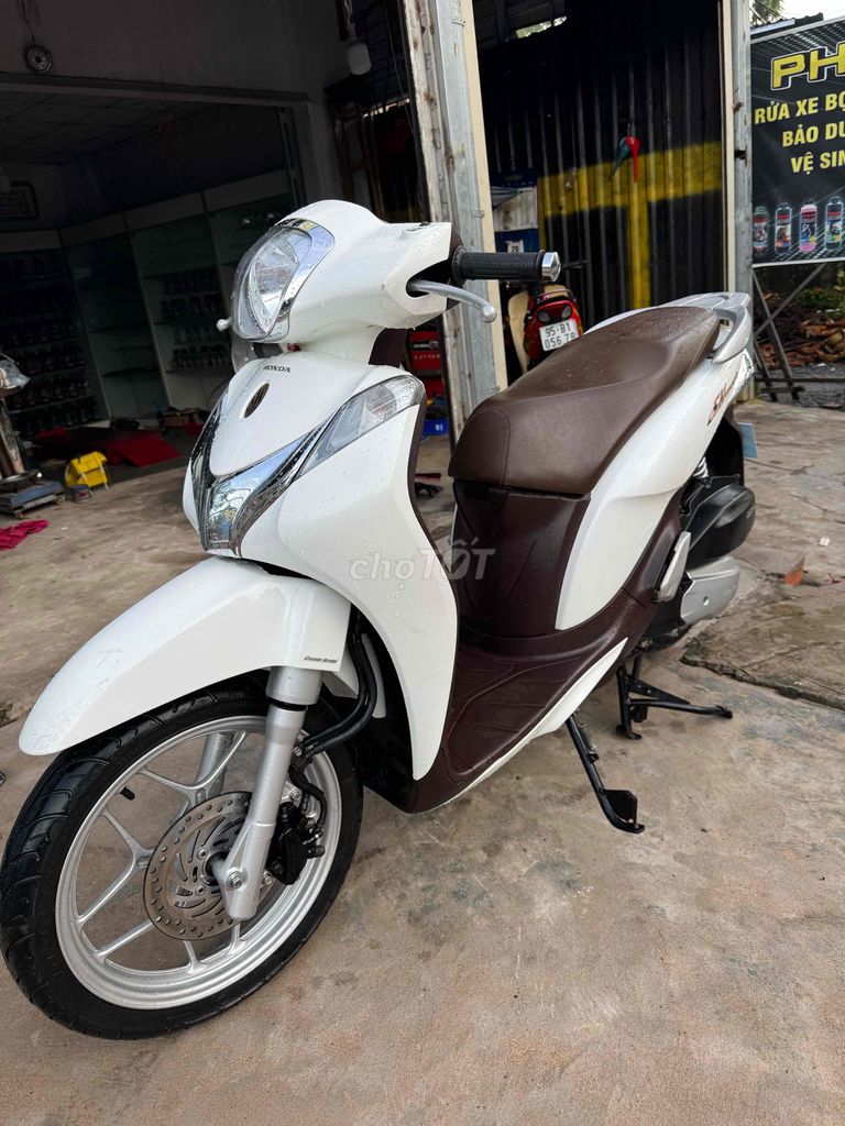 xe đẹp máy moc zin êm.bao hồ sơ cho ae. Mua bán Xe máy tại Huyện Phong Điền Cần Thơ được đăng bởi Thanh Dang Hoang hình 1