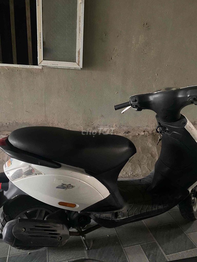 bán xe zip đời 2015 máy zin chạy êm. Mua bán Xe máy tại Huyện Gia Bình Bắc Ninh được đăng bởi huấn hình 5