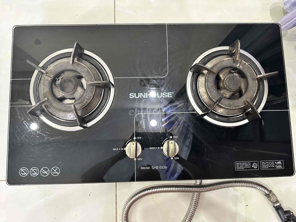 Bếp gas âm Sunhouse SHB5538 Đen. Mua bán Bếp, lò, đồ điện nhà bếp tại Thị xã Bến Cát Bình Dương được đăng bởi Trang Lê hình 1