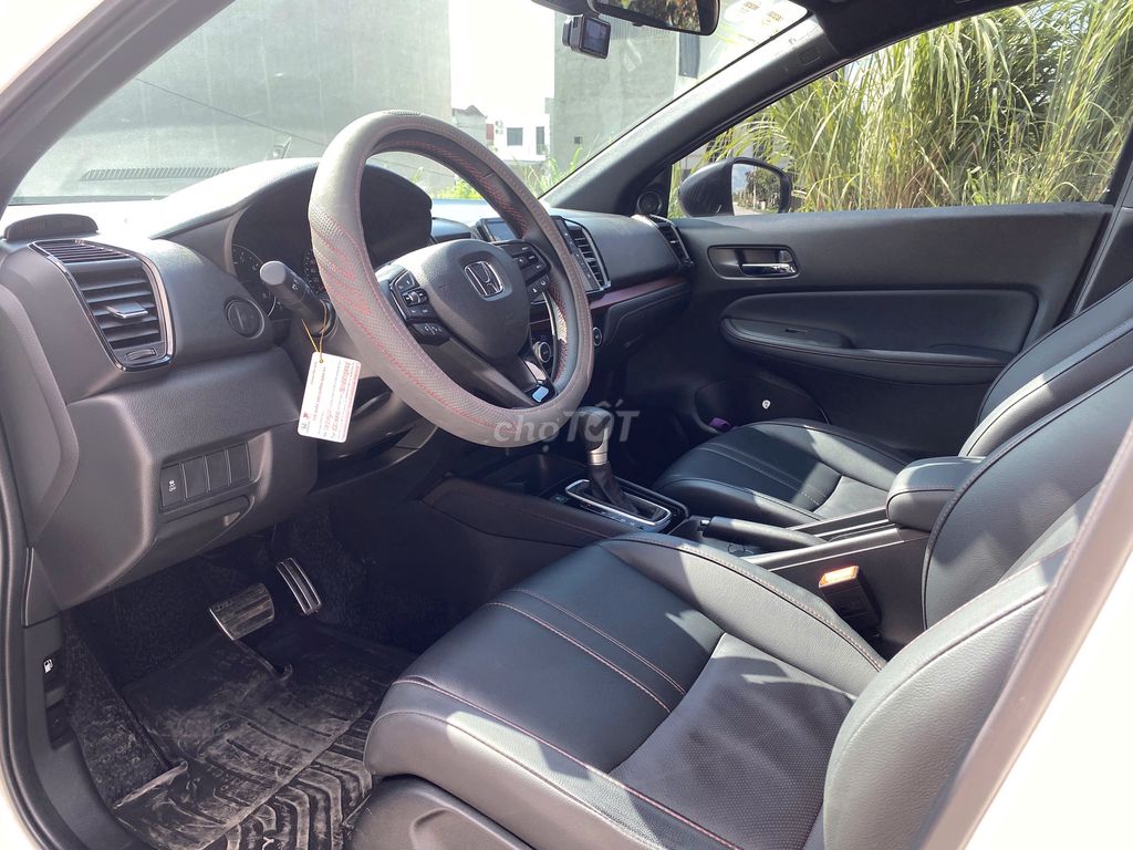 Honda City 2025 RS 1.5 AT - 8700 km. Mua bán Ô tô tại Thành phố Thanh Hóa Thanh Hóa được đăng bởi Phạm Long MC Luxury Car hình 11