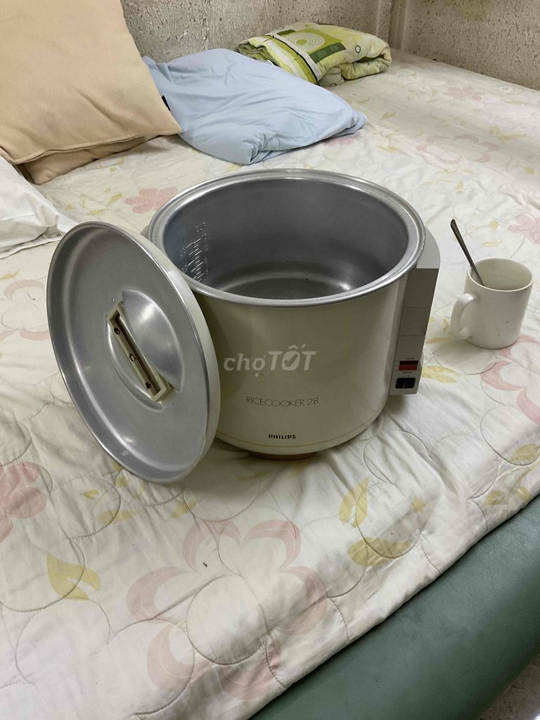 Nồi cơm điện Philips 2,2L nấu tốt cơm ngon. Mua bán Bếp, lò, đồ điện nhà bếp tại Quận Phú Nhuận Tp Hồ Chí Minh được đăng bởi Toàn hình 3