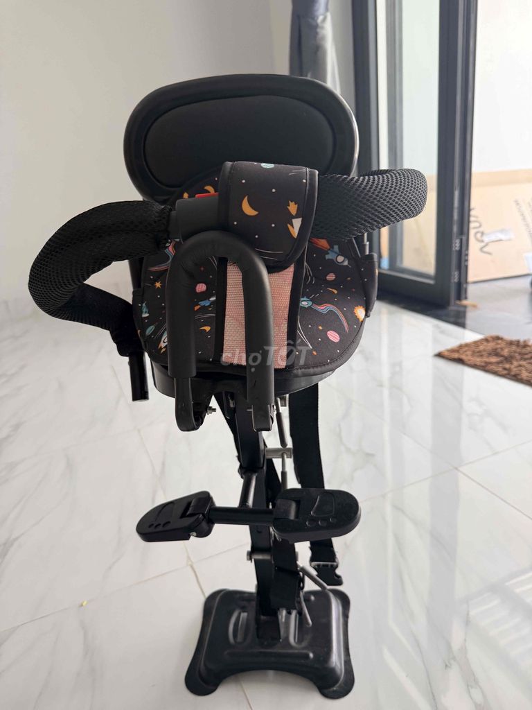 Ghế ngồi xe máy trẻ em Đen. Mua bán Mẹ và bé tại Quận Ninh Kiều Cần Thơ được đăng bởi Hạnh hình 1