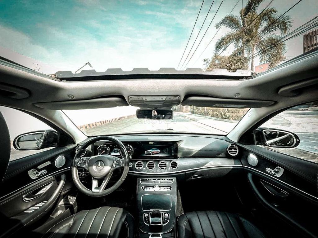 Mercedes E250 2018 mỗi năm đi 6000km — Chất xe cọp. Mua bán Ô tô tại Quận 7 Tp Hồ Chí Minh được đăng bởi Nguyễn Hoàng Vũ hình 6