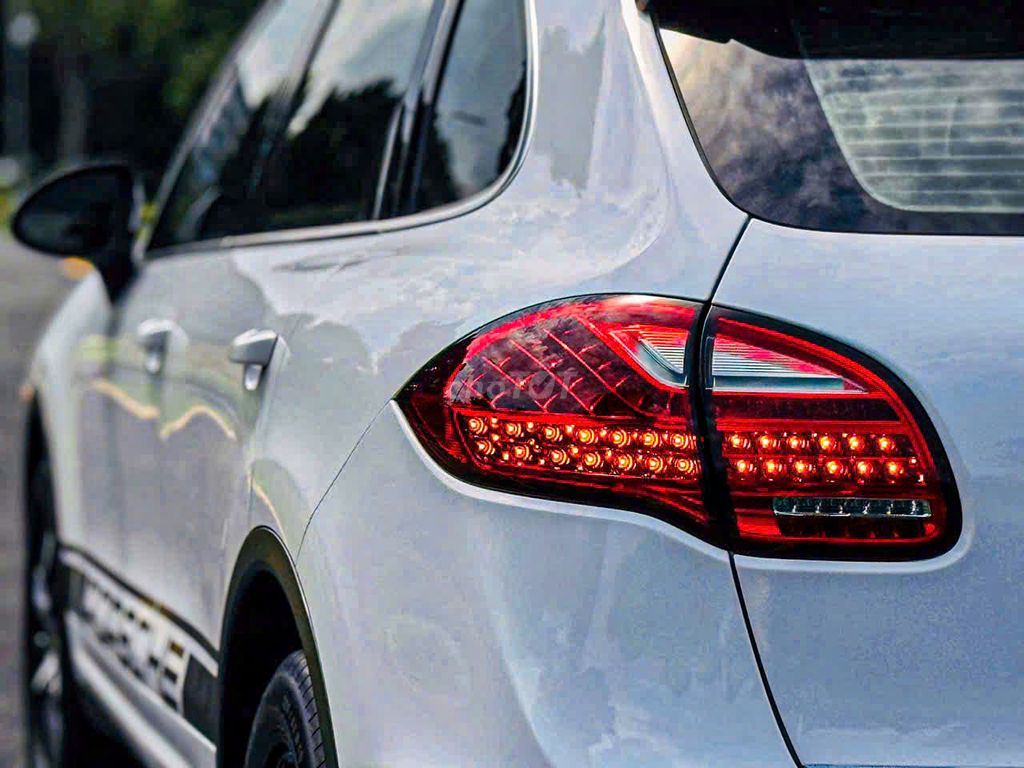 Siêu phẩm Porsche Cayenne Model 2014. Mua bán Ô tô tại Quận 7 Tp Hồ Chí Minh được đăng bởi JENNIE hình 6