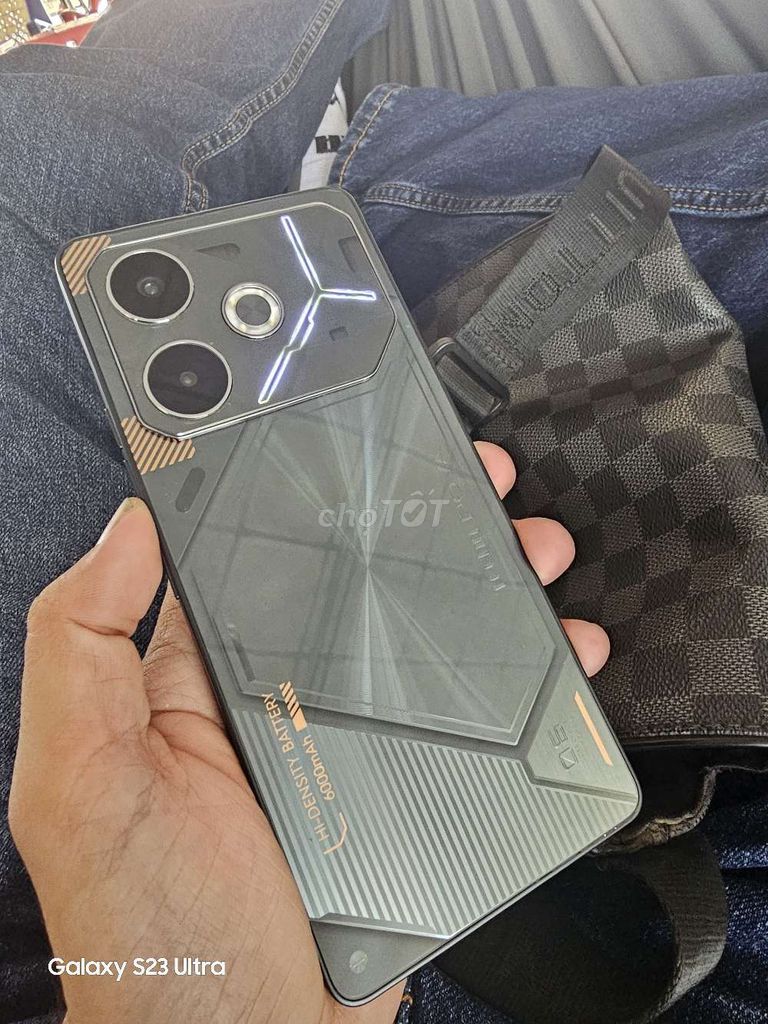 TECNO POVA 6 Đen 256GB. Mua bán Điện thoại tại Thành phố Đà Lạt Lâm Đồng được đăng bởi LuckyNK hình 1