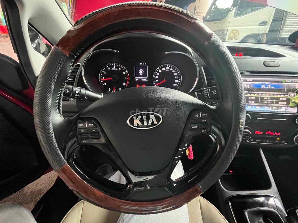 Kia Cerato 2018 1.6 MT - 54000 km. Mua bán Ô tô tại Thành phố Thuận An Bình Dương được đăng bởi bin sg car hình 5