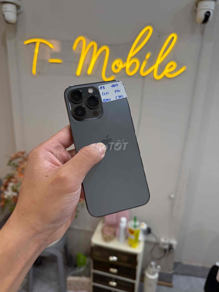 13 Pro 1Tb Quốc Tế zin full đen đẹp. Mua bán Điện thoại tại Quận Thanh Xuân Hà Nội được đăng bởi Ngô Tráng T Mobile hình 1