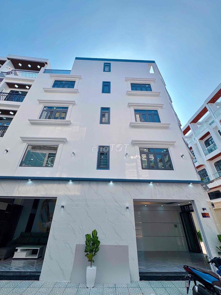 🏡 Красивый дом Бинь Тан (4,5 м х 13,5 м), угол 2 м в конце Тан Ки Тан Куи