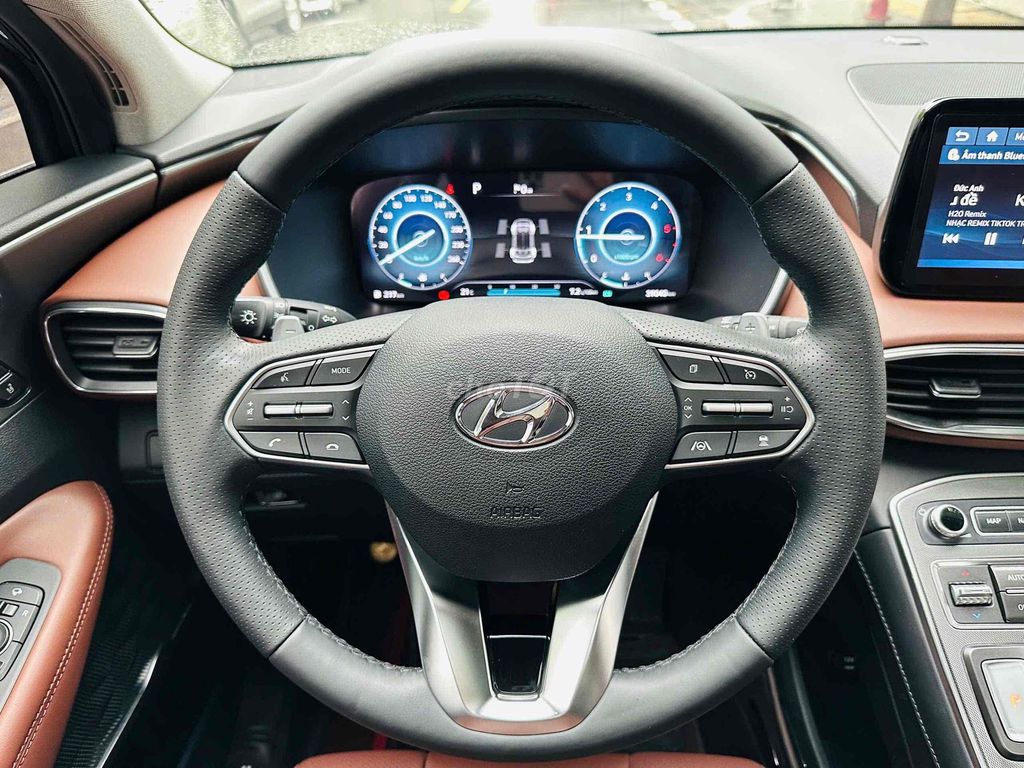 Hyundai Santa Fe 2024 2.2 Dầu Cao Cấp - 39012 km. Mua bán Ô tô tại Quận Cầu Giấy Hà Nội được đăng bởi Tuấn hình 7