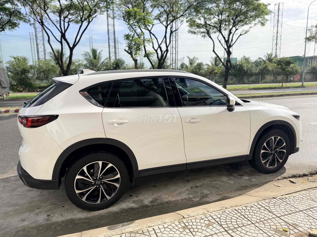 Mazda CX 5 2024 Luxury 2.0 AT - 30000 km. Mua bán Ô tô tại Quận Hải Châu Đà Nẵng được đăng bởi Nguyễn Vương Auto hình 6