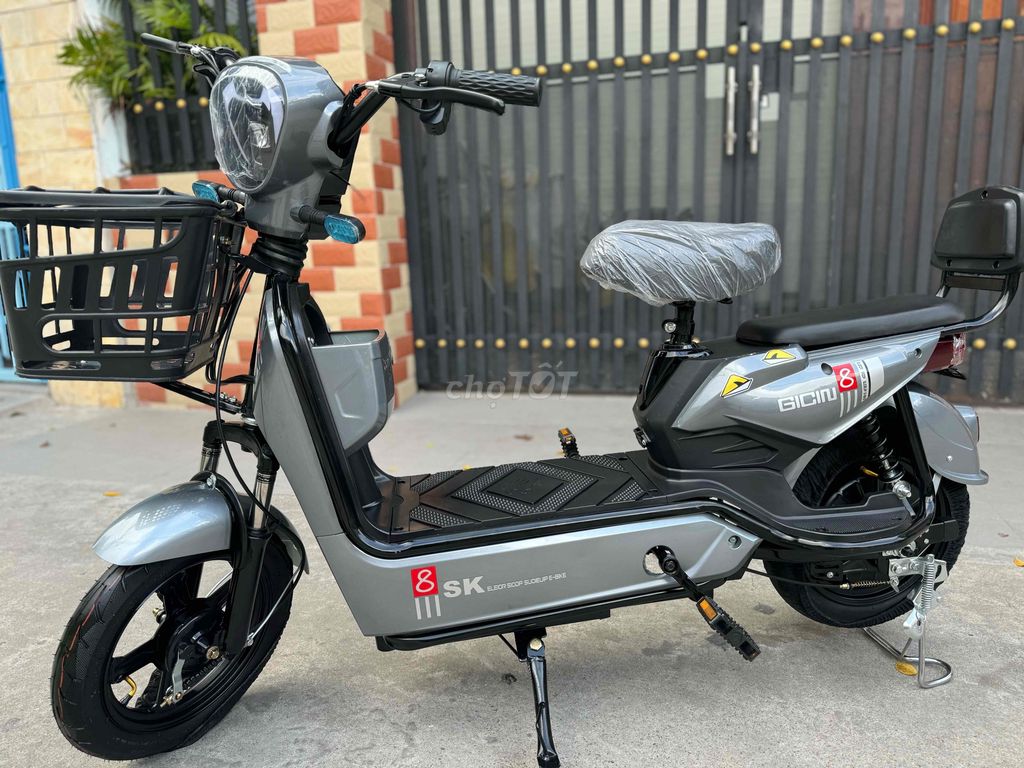 SK8 MỚI 100% BẢO HÀNH 1 NĂM. Mua bán Xe điện tại Quận Bình Tân Tp Hồ Chí Minh được đăng bởi XE ĐIỆN GIÁ KHO hình 1