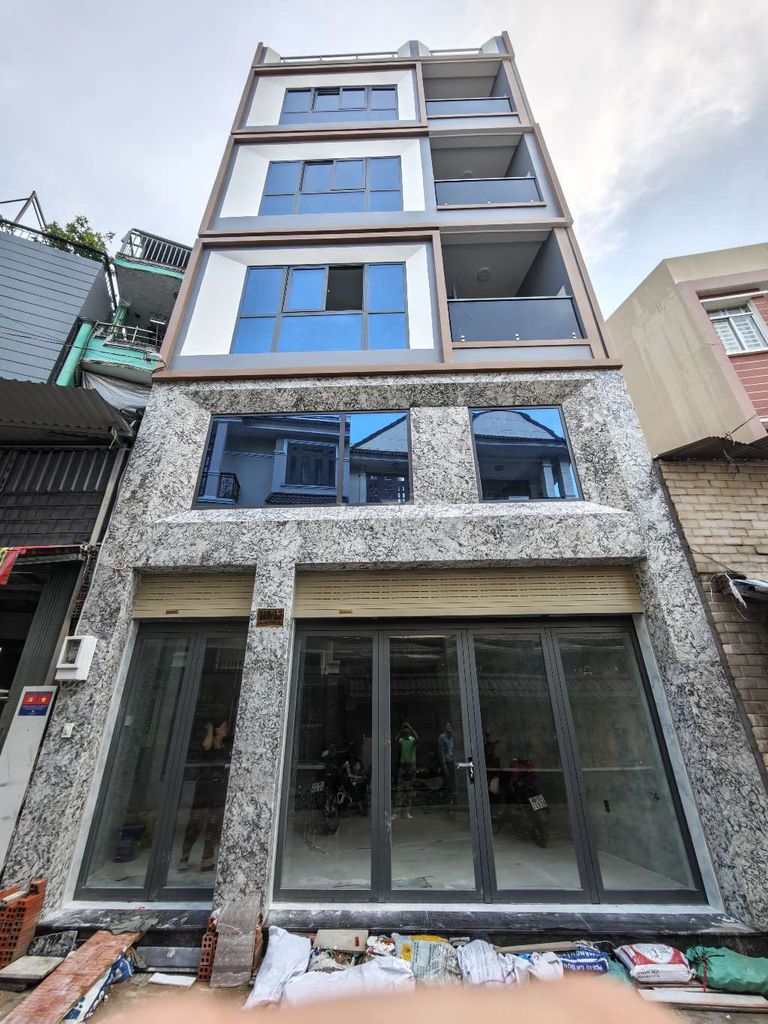 Nhà mới xây Cư xá Phú Lâm B 6.5x16 6 tầng có thang máy