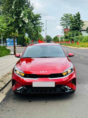 Kia K3 2024 Luxury 1.6 AT - 9400 km. Mua bán Ô tô tại Thành phố Buôn Ma Thuột Đắk Lắk được đăng bởi Nguyễn duy dương