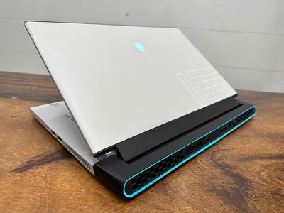 Alienware M15 R3, i9 10980HK, 32G, Nvida RTX 2080