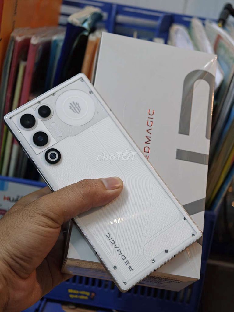 Redmagic 11 Air 12GB 256GB Trắng Like new. Mua bán Điện thoại tại Thành phố Thuận An Bình Dương được đăng bởi Thu Quynh shop hình 1