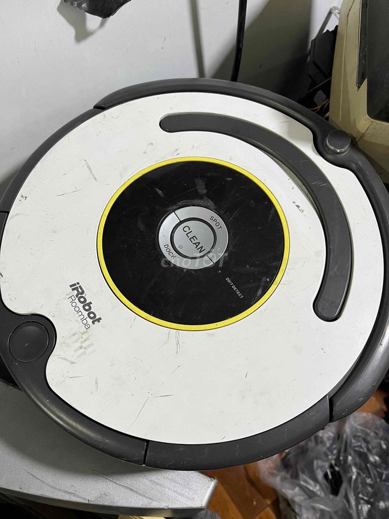 Robot hút bụi iRobot Roomba Trắng Đen. Mua bán Thiết bị vệ sinh, nhà tắm tại Quận Gò Vấp Tp Hồ Chí Minh được đăng bởi loan thanh lý đồ cũ nk hình 1
