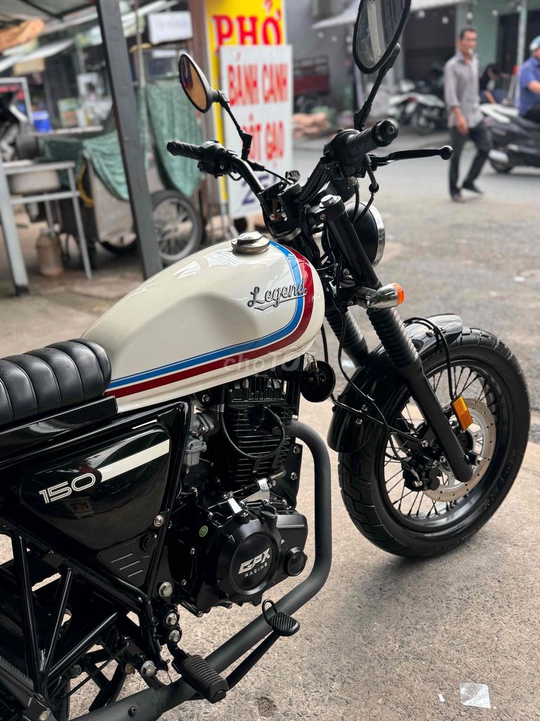 GPX Legend 150S 2022 Trắng 200KM Siêu Lướt. Mua bán Xe máy tại Quận Bình Tân Tp Hồ Chí Minh được đăng bởi Việt Motor Bình Tân hình 8