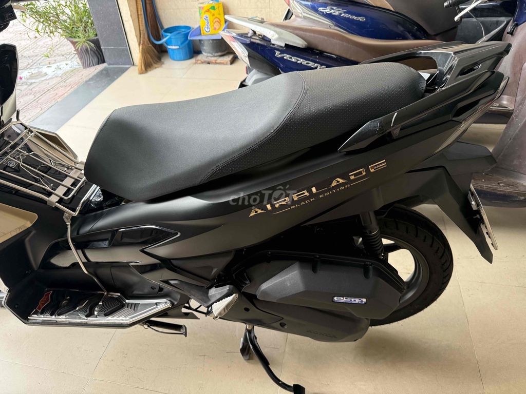Honda Air Blade 4val đời 2025 chạy lướt 3600km