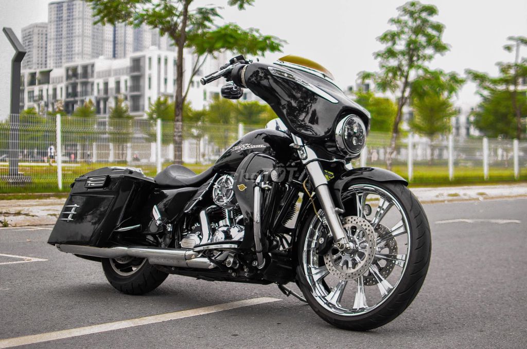 Thanh Motor cần bán Harley Davidson Streetglide. Mua bán Xe máy tại Quận Hoàng Mai Hà Nội được đăng bởi Lê Chí Thanh hình 1