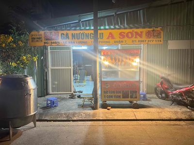Tuyển Nhân Viên Phụ Quán Gà Nướng