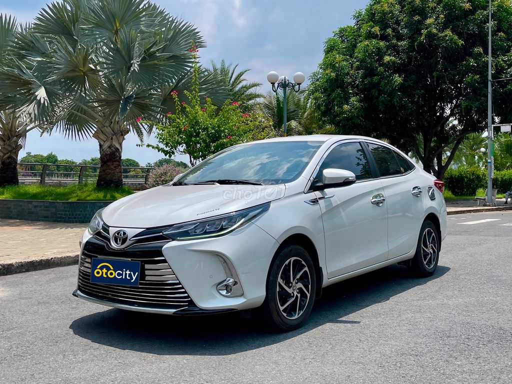 Toyota Vios G -2022 - Màu trắng - 3v4km