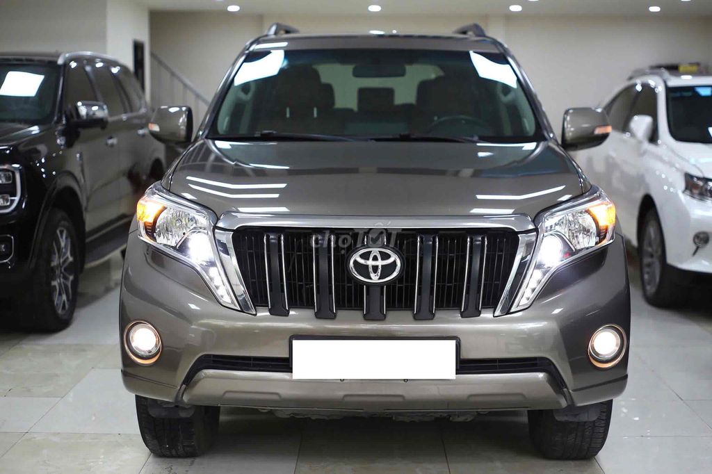 Toyota Land Cruiser Prado TXL 2015 siêu đẹp