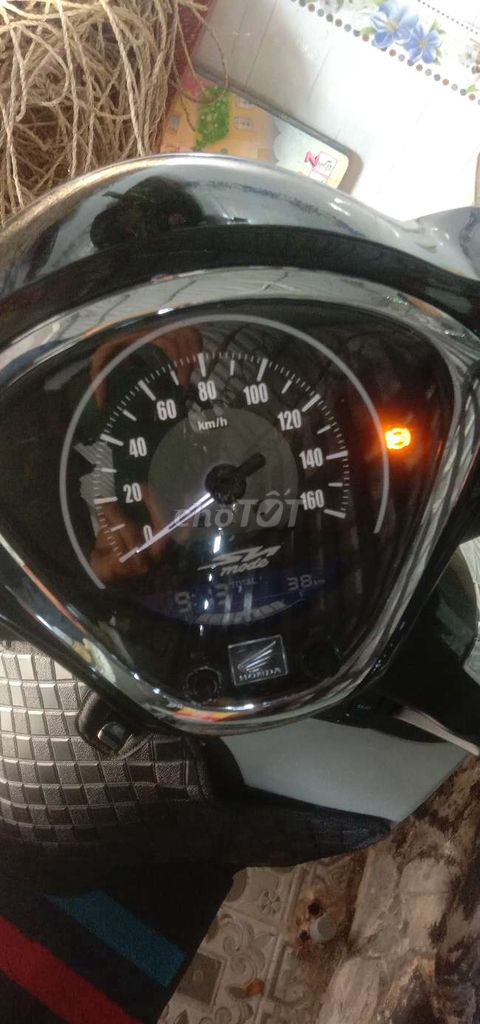 Honda SH Mode ABS Trắng 36km. Mua bán Xe máy tại Thành phố Vĩnh Long Vĩnh Long được đăng bởi Hiệp hình 1
