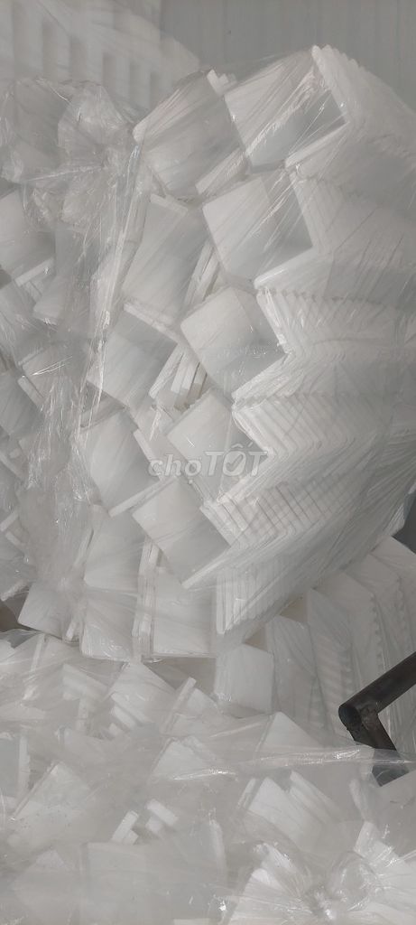Góc xốp eps chèn lót đồ điện tử giá rẻ. Mua bán Nội thất, đồ gia dụng khác tại Quận Gò Vấp Tp Hồ Chí Minh được đăng bởi Nguyệt Minh hình 1