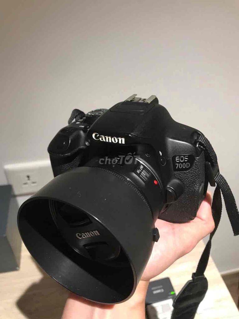 Máy ảnh Canon EOS 700D + lens 50mm F/1.8 STM. Mua bán Máy ảnh, Máy quay tại Huyện Hòa Vang Đà Nẵng được đăng bởi Đạt Nguyễn hình 1