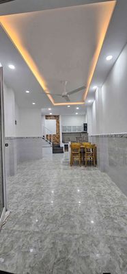 Nhà phố 30 m² · 2 PN · Đường Nguyễn Súy