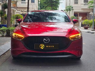 Mazda 3 Sport Luxury 2022 Đỏ 3 vạn